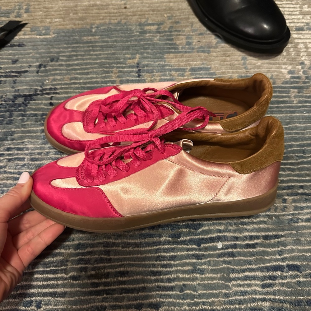 Jeffrey Campbell Sneakers